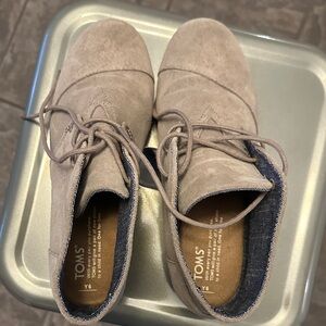 TOMS Taupe Suede Lace-Up Shoes
